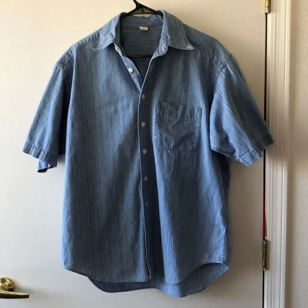 Gap Factory Short Sleeve Denim Shirt Size L EUC